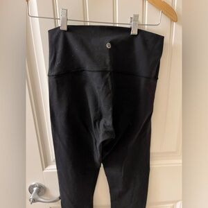 Lululemon Wunder Under 6 buttery soft